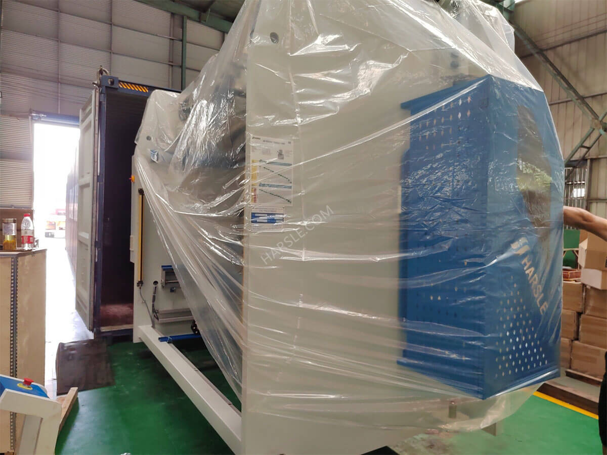 ህንድ - ዌልስ -7K -200 CNC ፕሬስ ፍሬን (5)