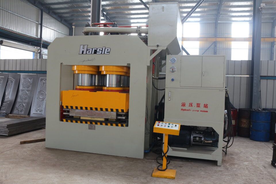 የ YM-2500T ክፈፍ ዓይነት የሮ at ትም ወደ ቱርክሚኒስታን